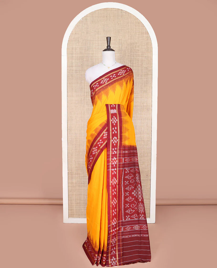Yellow Plain Odisha Cotton Saree, Complemented by a Contrast Temple Border of Pasapalli Weaves, Pallu Features Intricate Patterns, and Paired with a Matching Blouse - Image 3