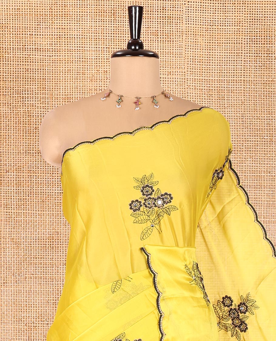 Yellow Rangoli Chiffon Saree, Beautified with Flower-Style Motifs Embroidered on Its Body, a Subtle Scallop Embroidered Border, a Self-Pallu, and Paired with a Contrast Embroidered Blouse - Image 2